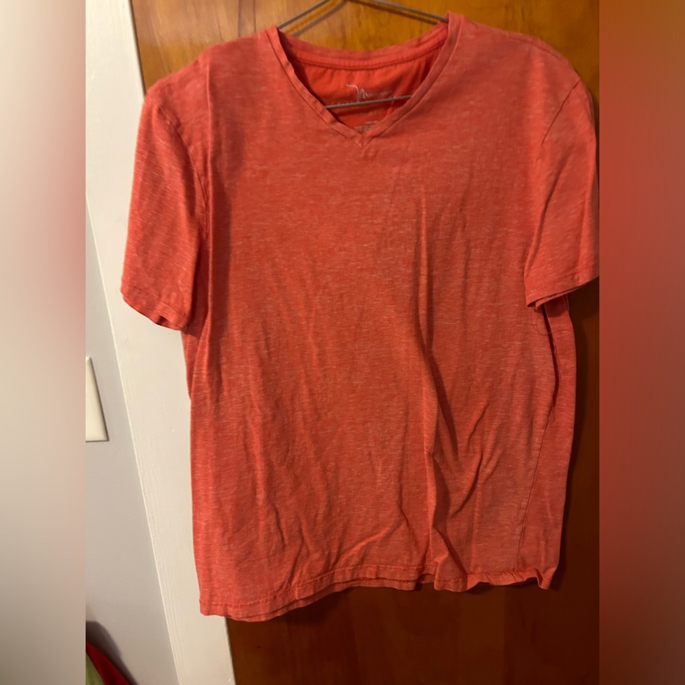 Used men’s Marc Anthony t-shirt